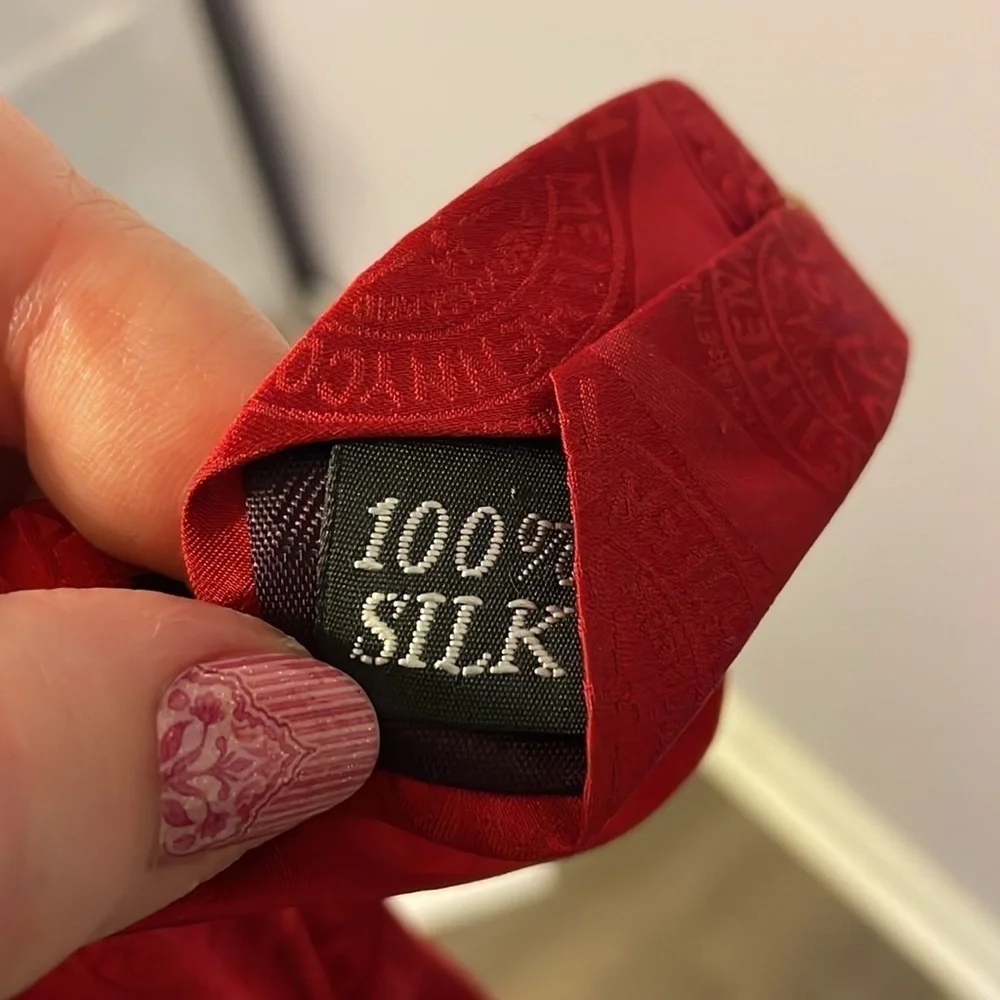 Tabasco Belk Heart Valentine’s Hot Pepper Black Red Necktie Tie Silk